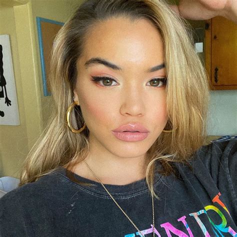 Paris Berelc (@theparisberelc) • Instagram photos and videos